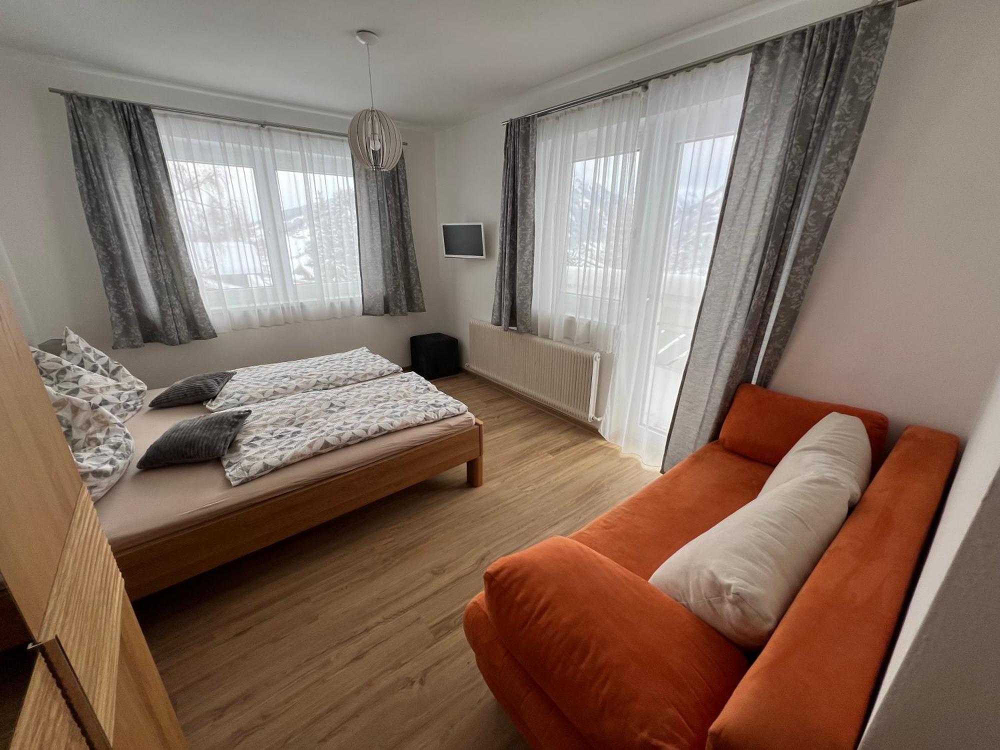 Haus Alpina Ski In & Ski Out Шладминг Екстериор снимка