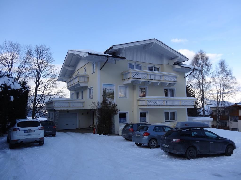 Haus Alpina Ski In & Ski Out Шладминг Екстериор снимка